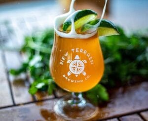 Glevity-web-2021-NewTerrain-Beer-Pic-61454